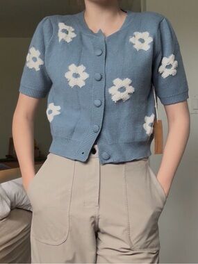 Blue Floral Knit Short-Sleeve Cardigan Sweater